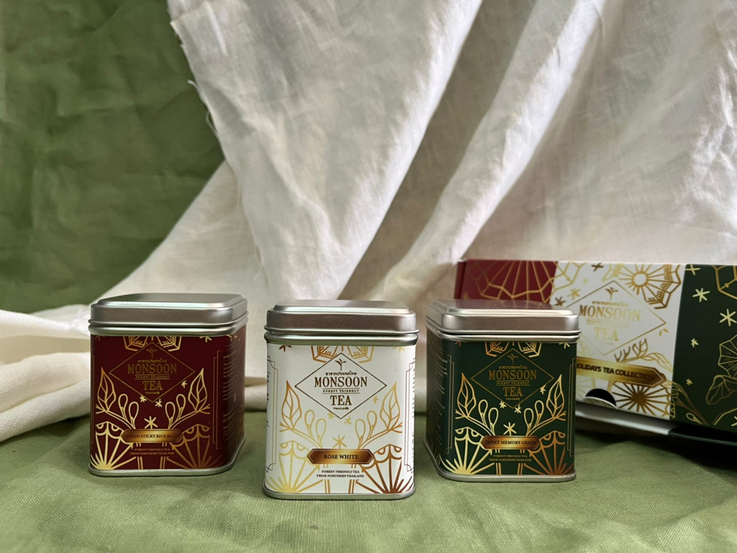 Happy Holidays Tea Collection